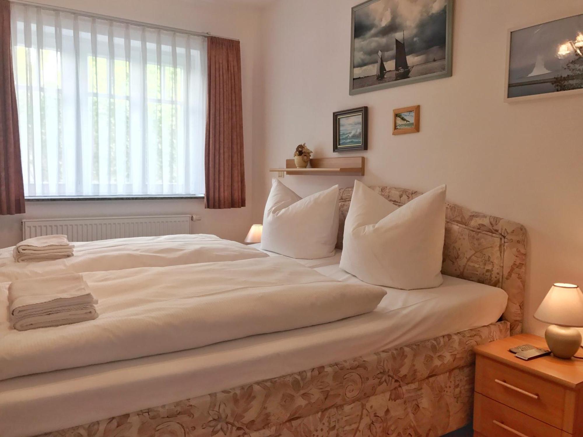 Meerblickvilla Prinz Heinrich - Ferienwohnung 4 Sassnitz Ngoại thất bức ảnh